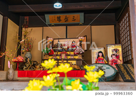 春の足助町、中馬のおひなさん〈愛知県豊田市〉 春の足助町、中馬のおひなさん〈愛知県豊田市〉 99963360