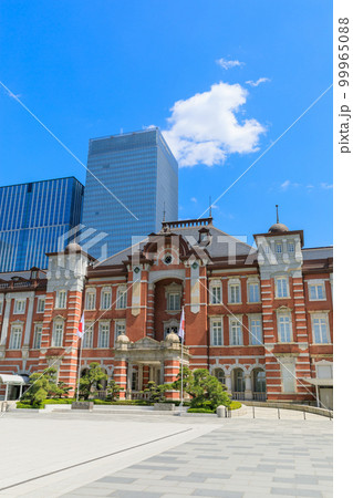 東京駅_丸の内駅舎の絶景風景 99965088