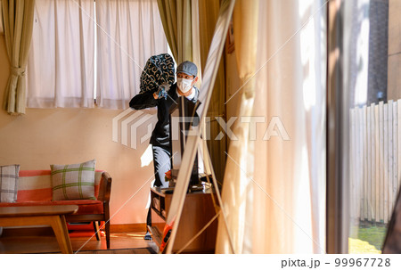 泥棒イメージ 99967728