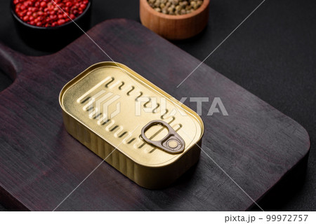 Metal aluminum can of canned sardines in oil with spices and salt 99972757