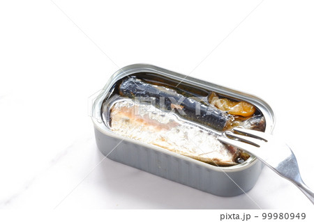 オイルサーディンの缶詰 99980949