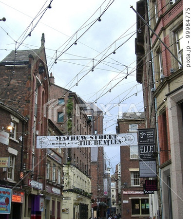 Mathew Street 99984775