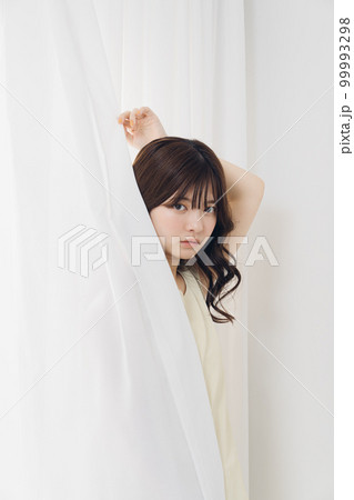 ナチュラルビューティな女性 ナチュラルビューティな女性 99993298