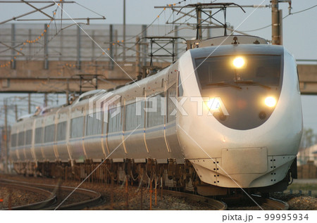 北陸本線 加賀笠間ー美川 JR西日本 681系 T07+T23+R13編成(金沢) サンダーバード 北陸本線 加賀笠間ー美川 JR西日本 681系 T07+T23+R13編成(金沢) サンダーバード 99995934