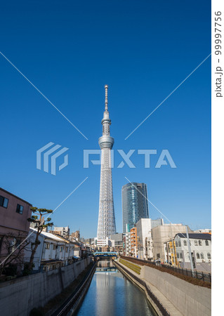 「東京都」十間橋より東京スカイツリーを臨む 99997756