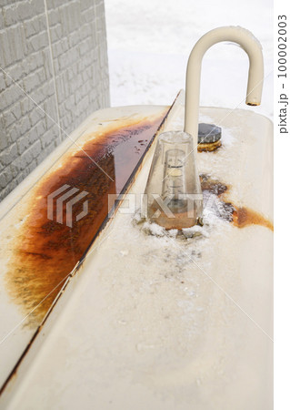 錆びた灯油のホームタンク（リフォーム前の様子） 100002003