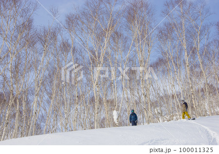 北海道虻田郡倶知安町のニセコアンヌプリのバックカントリーエリア鉱山の沢の景色 北海道虻田郡倶知安町のニセコアンヌプリのバックカントリーエリア鉱山の沢の景色 100011325