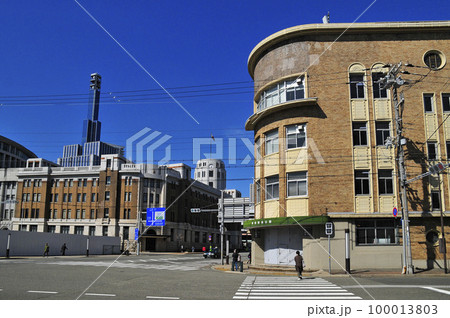 新港貿易会館と神戸税関 新港貿易会館と神戸税関 100013803