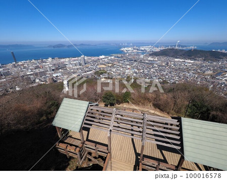 青ノ山山頂展望台からの町並み・風景【香川県綾歌郡宇多津町】14 100016578