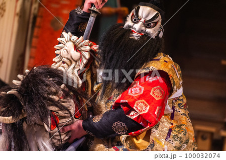 石見神楽 大蛇 石見神楽 大蛇 100032074