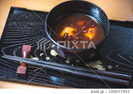 ぜんざい 日本の甘味 ぜんざい 日本の甘味 100037903