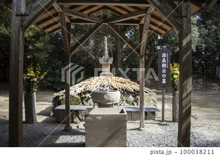 源義朝の墓 野間大坊 100038211