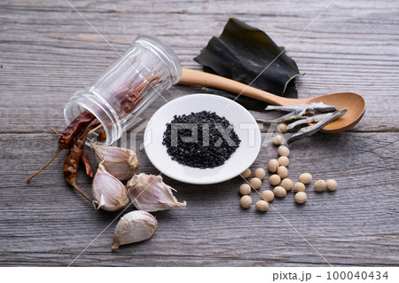 黒ゴマ　食品　調味料 100040434