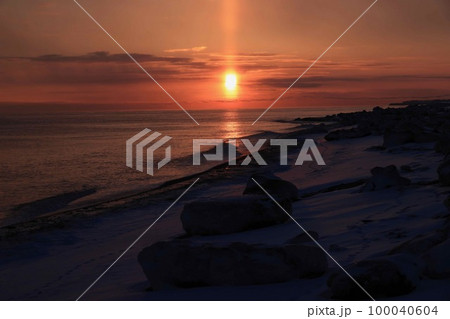 オホーツク海冬の風景　サンピラー 100040604