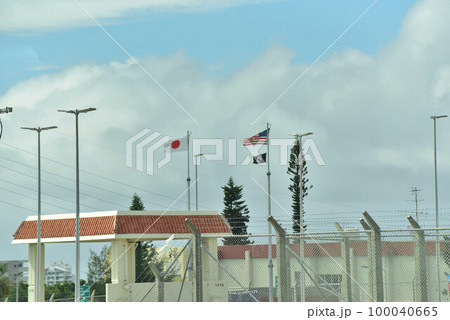 キャンプ・キンザーの国旗 100040665