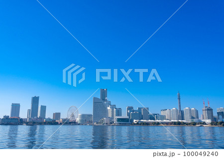 横浜ウォーターフロントの都市風景 横浜ウォーターフロントの都市風景 100049240