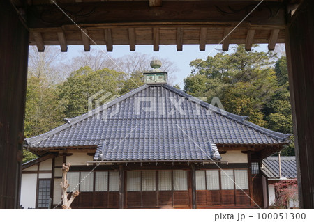 岡山県津山市小田中にある臨済宗のお寺「安国寺」：本堂 100051300