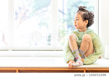 一人 1人 子供 100052096