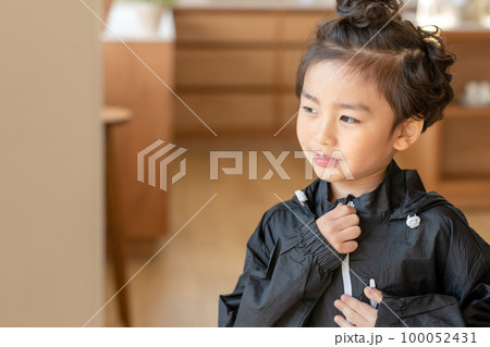 一人 1人 子供 100052431