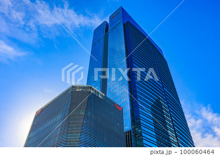 東京 中央区 八重洲中央口前の都市風景 東京 中央区 八重洲中央口前の都市風景 100060464