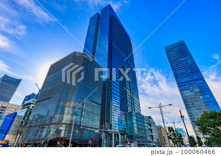 東京 中央区 八重洲中央口前の都市風景 東京 中央区 八重洲中央口前の都市風景 100060466