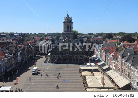 オランダ　デルフト　旧市街のパノラマビュー 100064882