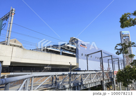 大阪府泉大津市　南海本線泉大津駅 100078213