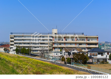 千葉県松戸市立古ヶ崎中学校周辺の風景2023年3月 千葉県松戸市立古ヶ崎中学校周辺の風景2023年3月 100080122