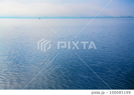 谷中湖　渡良瀬遊水地　中の島からの眺め　早朝の風景　　 100085199