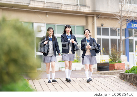 女子高生 通学 制服 女子高生 通学 制服 100085416