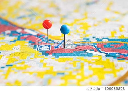 ハザードマップ　防災マップの写真素材 100086898