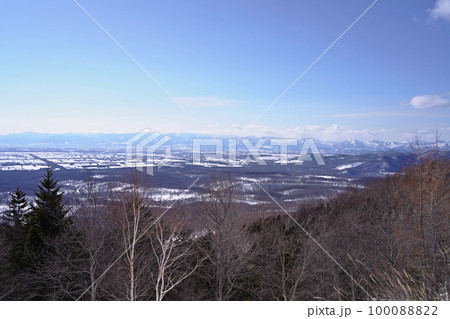鹿追町 扇ヶ原展望台(冬) 鹿追町 扇ヶ原展望台(冬) 100088822