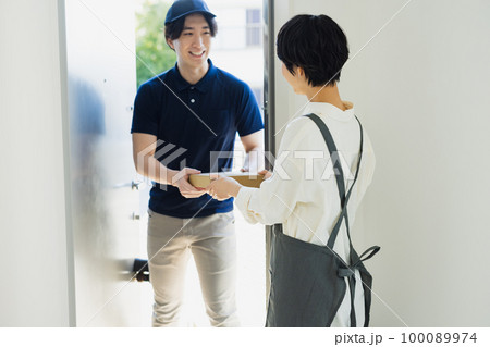 配達 玄関 配達 玄関 100089974