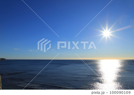 房総半島の青い空と海 房総半島の青い空と海 100090109