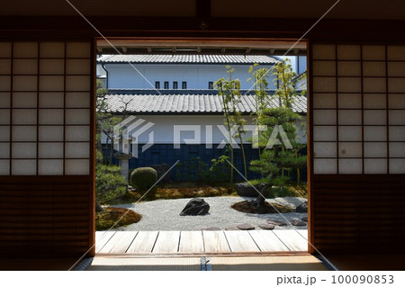 東海道五十三次三十三番宿場　二川宿　本陣 100090853