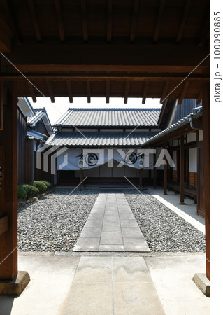 東海道五十三次三十三番宿場　二川宿　本陣 100090885