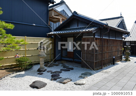 東海道五十三次三十三番宿場　二川宿　商家駒屋 100091053