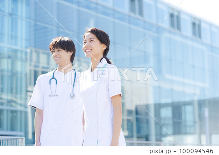 看護師のポートレート 100094546