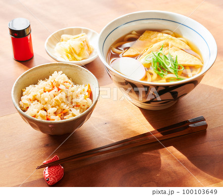 かやくご飯とうどん 100103649
