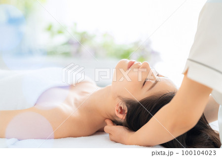 エステ 女性 ビューティー 美容 エステサロン エステ 女性 ビューティー 美容 エステサロン 100104023