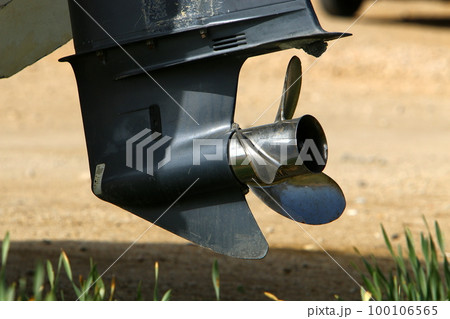 Propeller of a motor boat in a seaport. Propeller of a motor boat in a seaport. 100106565