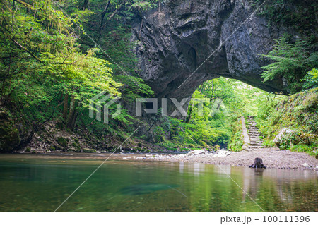 夏の帝釈峽 100111396
