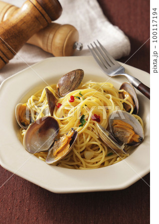 ボンゴレビアンコ 100117194