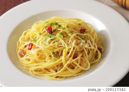 スパゲッティペペロンチーノ スパゲッティペペロンチーノ 100117382