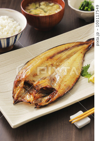 ほっけの焼き魚 ほっけの焼き魚 100117549