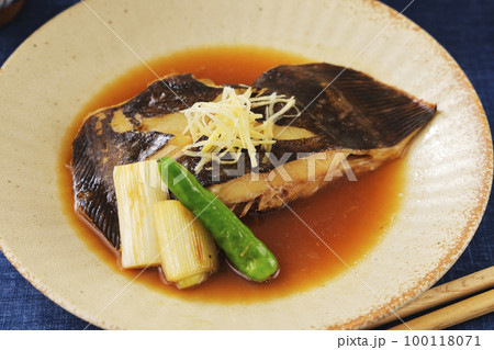 カレイの煮付け カレイの煮付け 100118071