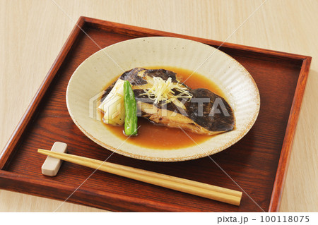 カレイの煮付け カレイの煮付け 100118075
