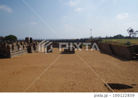 インド 世界遺産マハーバリプラムの建造物群 海岸寺院 インド 世界遺産マハーバリプラムの建造物群 海岸寺院 100122839