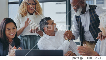 Business employees, laptop and applause for success on stock market, crypto company target goals and team support in office. Happy teamwork, management motivation and celebrate corporate tech winner Business employees, laptop and applause for success on stock market, crypto company target goals and team support in office. Happy teamwork, management motivation and celebrate corporate tech winner 100135212