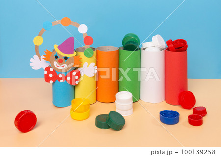 DIY paper craft for kids, how to make an clown, handmade handicraft from recycled materials, sorter, color bottle caps 100139258